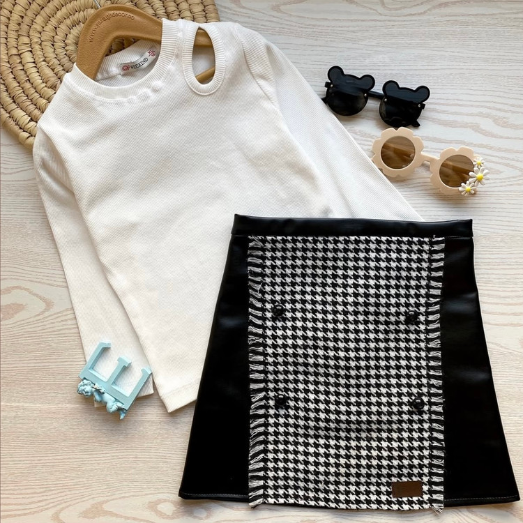 دامن دخترانه چرم 2 الی 8 سال