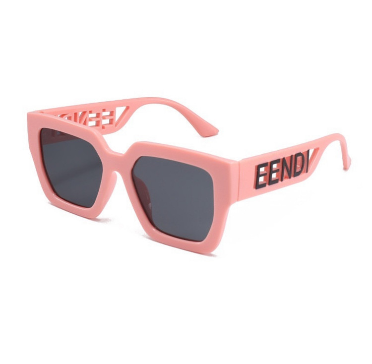 عینک طرح فندی