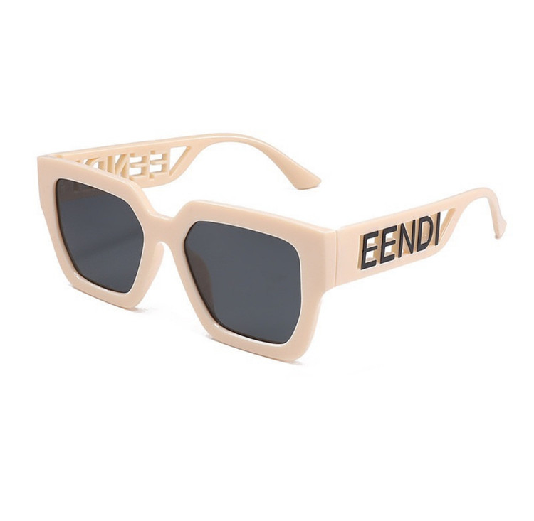 عینک طرح فندی