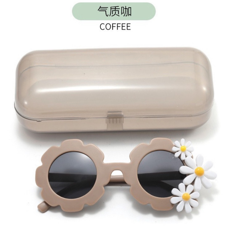 عینک طرح گل بابونه