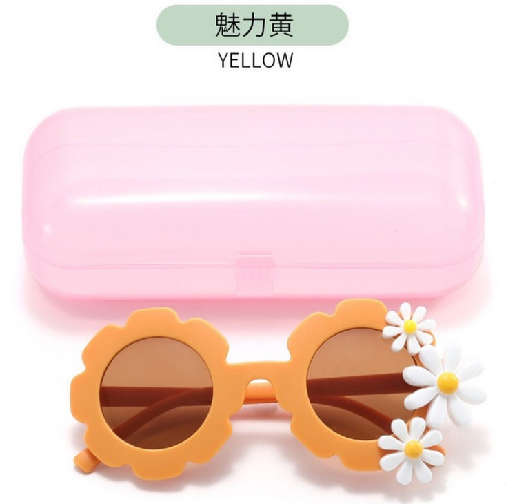 عینک طرح گل بابونه