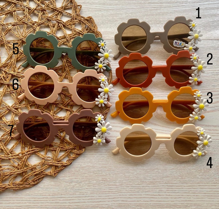 عینک طرح گل بابونه