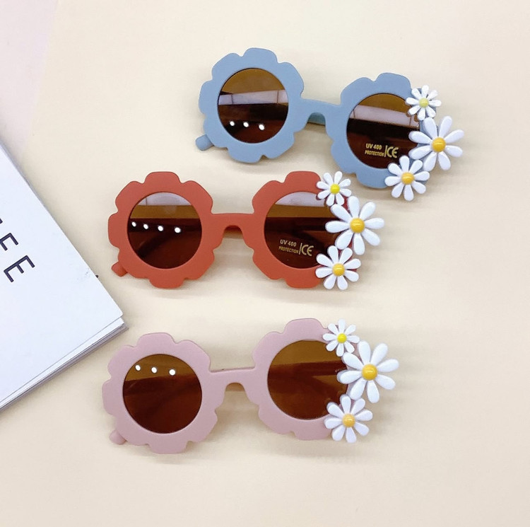 عینک طرح گل بابونه