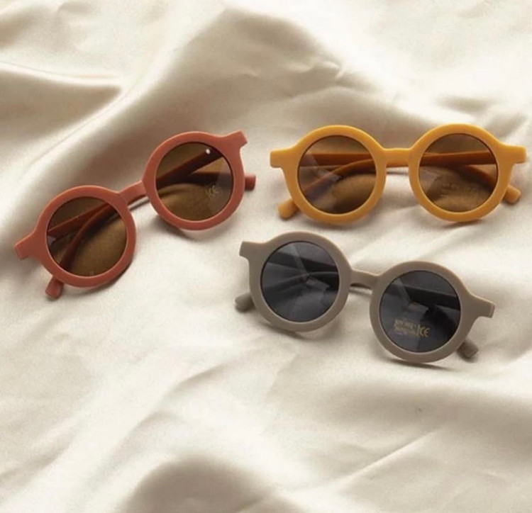 عینک بچگانه گرد وارداتی