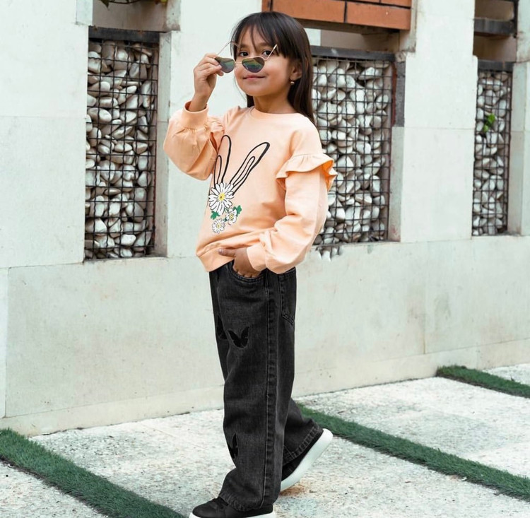 بلوز دخترانه طرح خرگوش 3 الی 9 سال