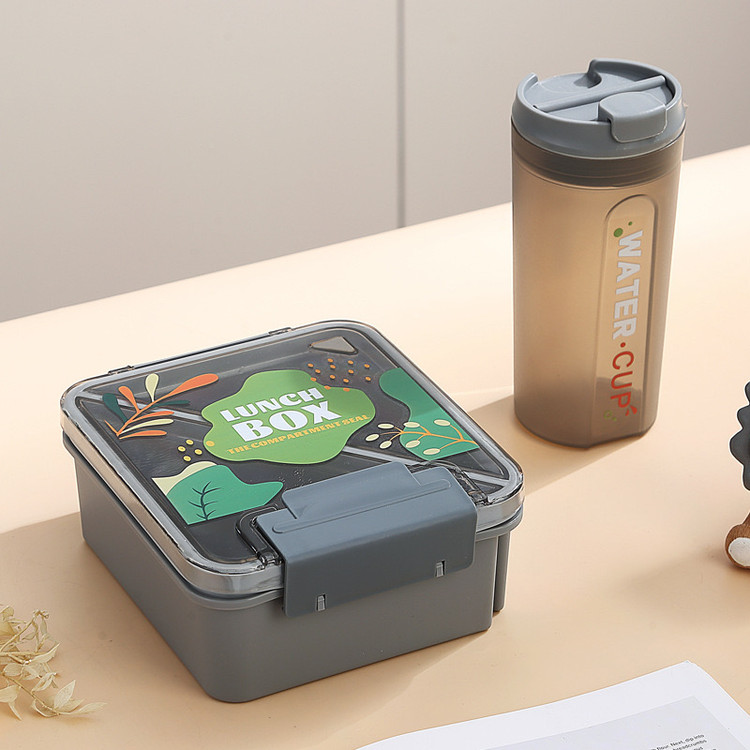 لانچ باکس وارداتی به همراه بطری آب