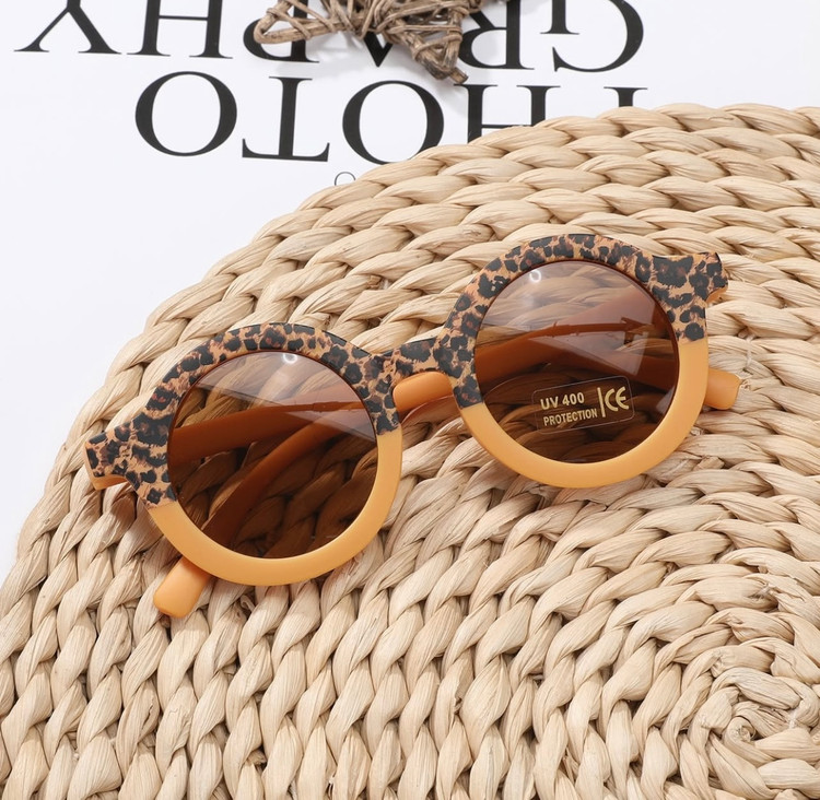 عینک بچگانه وارداتی طرح پلنگی