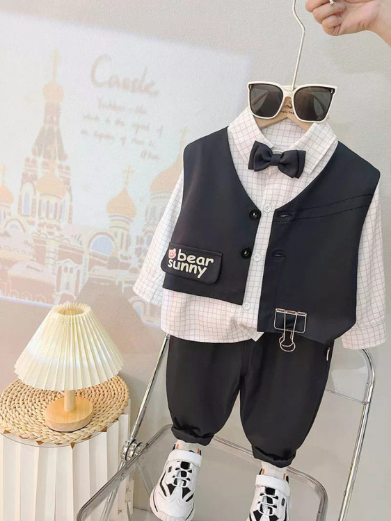 ست مجلسی پسرانه وارداتی 1 الی 5 سال