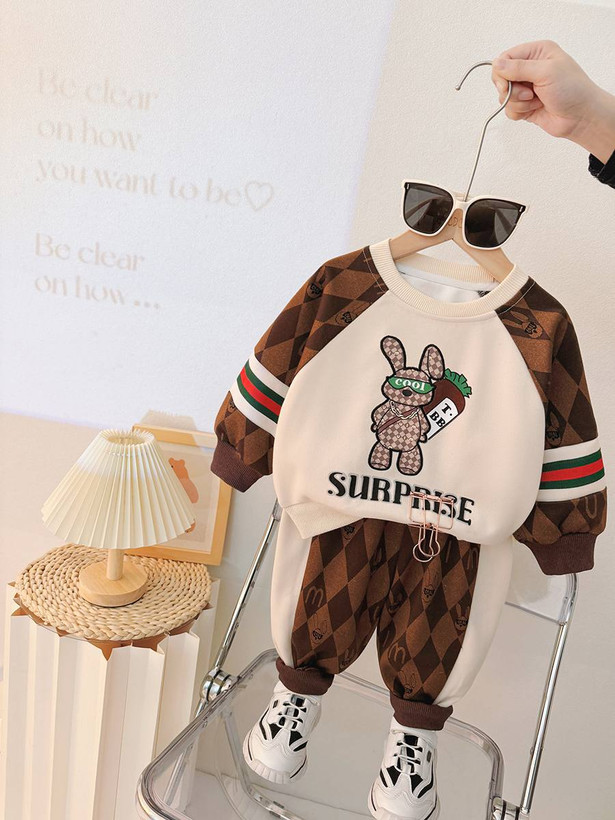 ست دوتیکه بلوز شلوار وارداتی 1 الی 5 سال