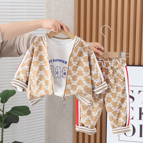 ست سه تیکه وارداتی 2 الی 6 سال