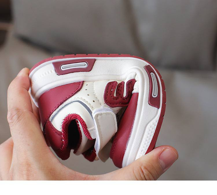 کفش بچگانه اسپرت وارداتی