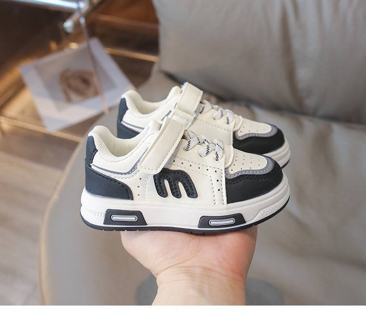 کفش بچگانه اسپرت وارداتی