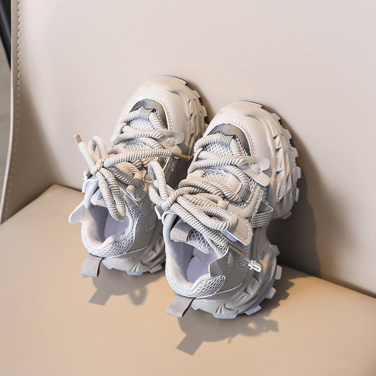 کفش بچگانه اسپرت وارداتی